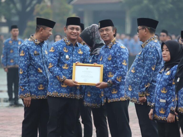 Desa Sukaraya Jadi Desa Berkinerja Terbaik AGSB Jabar 2025, Harumkan Nama Kabupaten Bekasi