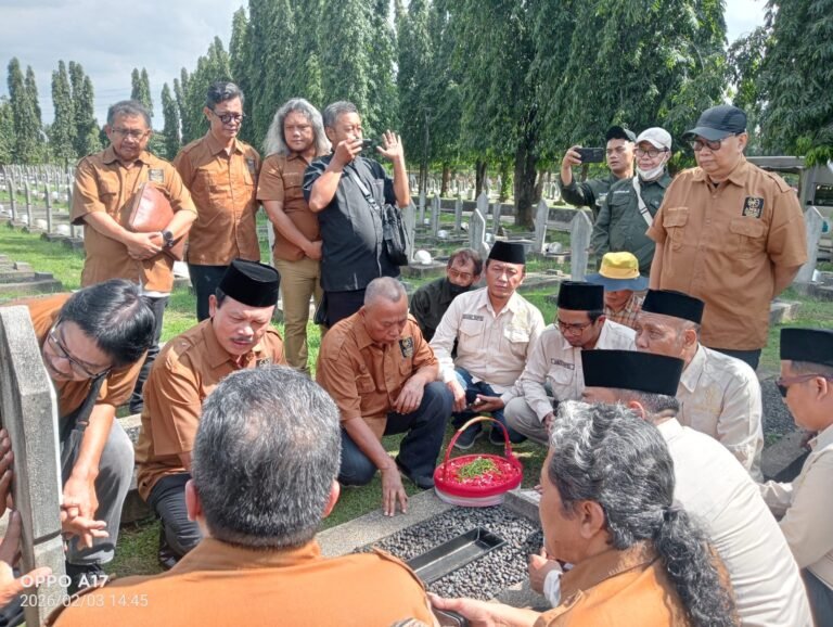 AMKI Karawang Ikuti Ziarah Tokoh Pers Nasional Jelang HPN 2026