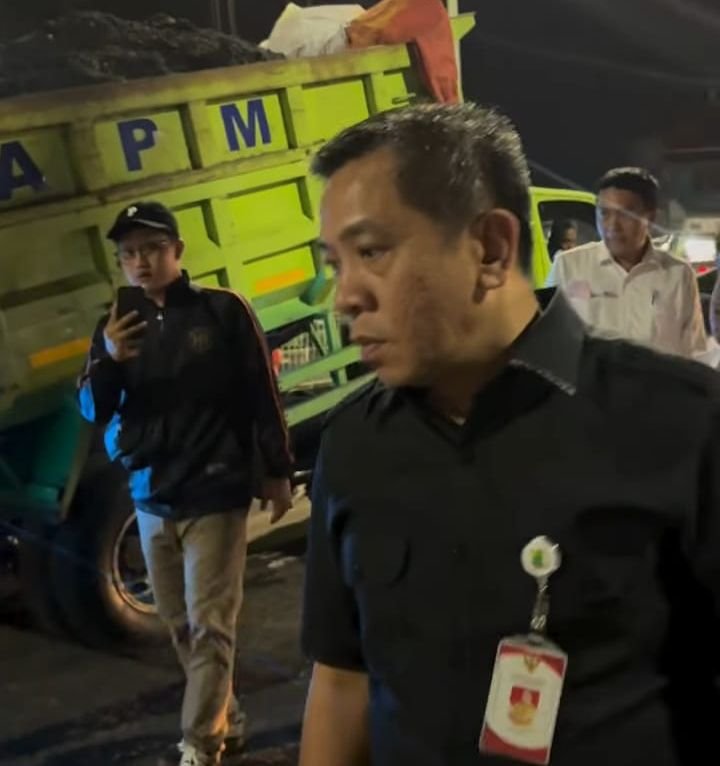 Pemkab Karawang Ajukan Izin ke Kementerian PU, Perbaikan Jalan Interchange Ditargetkan Mei 2026