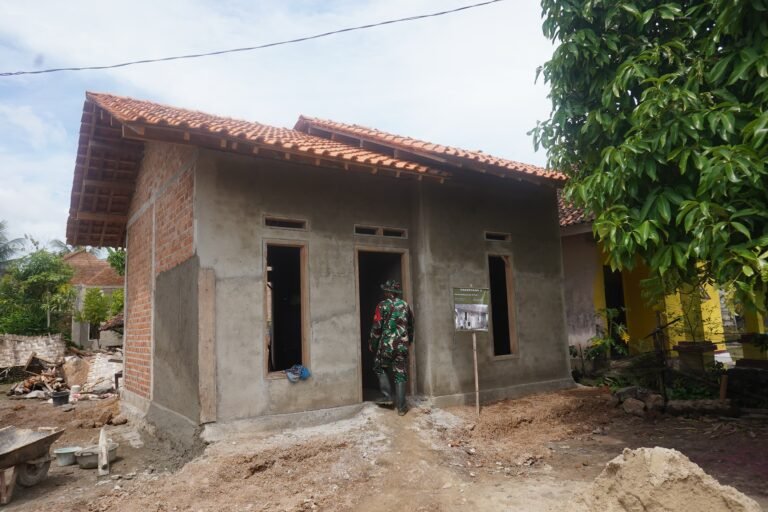 Progres RTLH TMMD ke-127 di Tanjung Rejo, Buka Harapan Penerima Manfaat Tempati Rumah Baru Jelang Lebaran