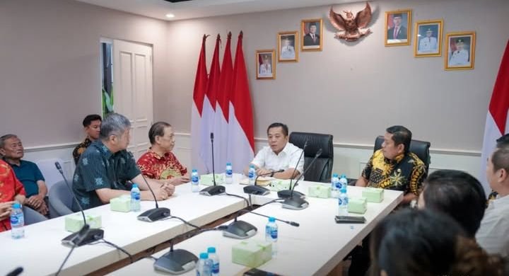 Bupati Karawang Pimpin Rapat Koordinasi Persiapan Imlek dan Cap Go Meh 2026