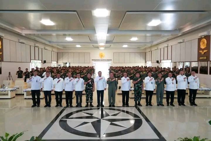 Menko Polkam Minta Para Penerbang Muda TNI AU Menempa Mental Hadapi Tugas Menantang