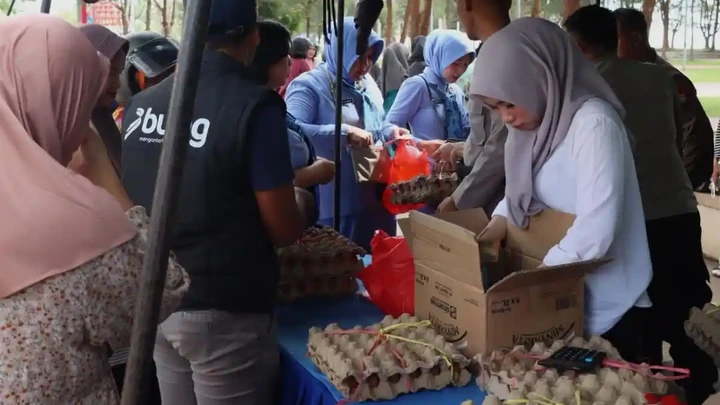 Gerakan Pangan Murah Polres Natuna Hadir Bantu Warga Menjelang Lebaran 1447 Hijriah