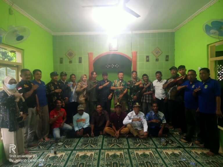 Halal Bihalal Pemdes Kalangsari Jadi Forum Bahas Koperasi dan Solusi Banjir