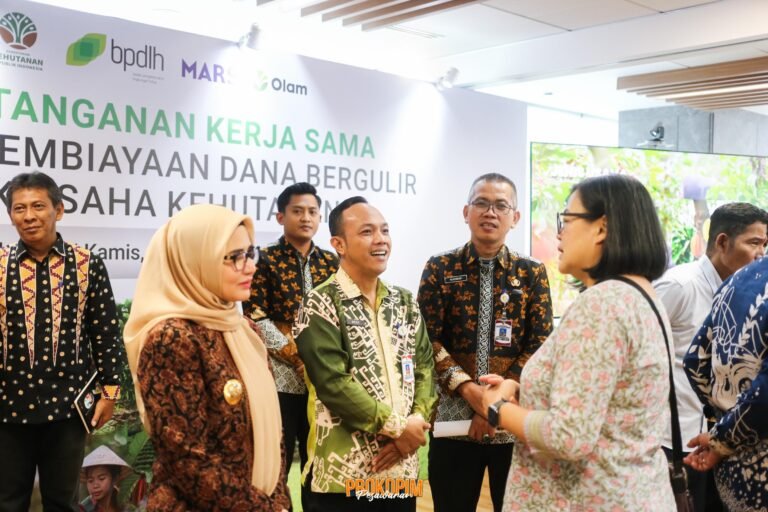 Pemkab Pesawaran Perkuat Pembiayaan Hijau Lewat Kerja Sama Dana Bergulir Kehutanan dengan BPDLH