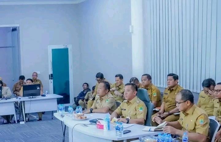 Bupati Karawang Dorong Efisiensi dan WFH, Perkuat Transformasi Digital ASN