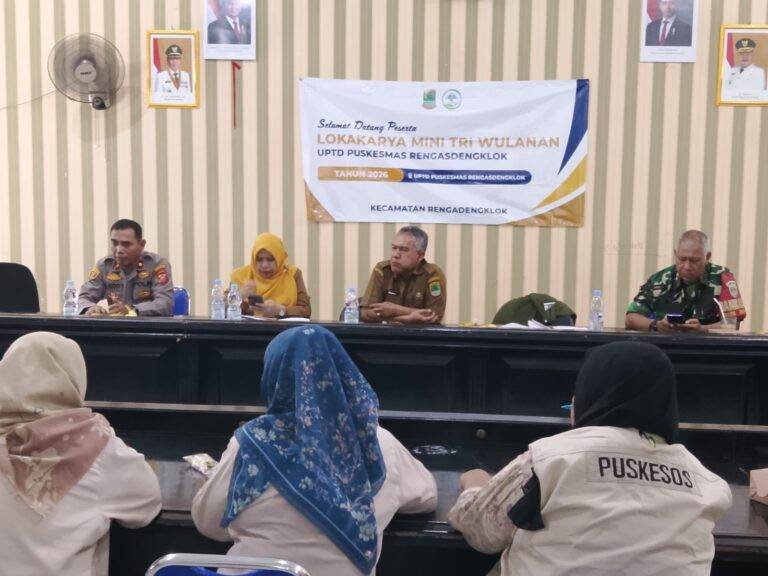 Hadiri Minggon Tingkat Kecamatan, Kapolsek Rengasdengklok; Untuk Menjaga Kamtibmas Perlu Perkuat Sinergitas Tiga Pilar