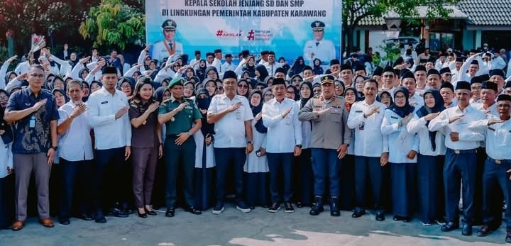 Bupati Aep Syaepuloh Kukuhkan Ratusan Kepala Sekolah, Fokus Tingkatkan Mutu Pendidikan