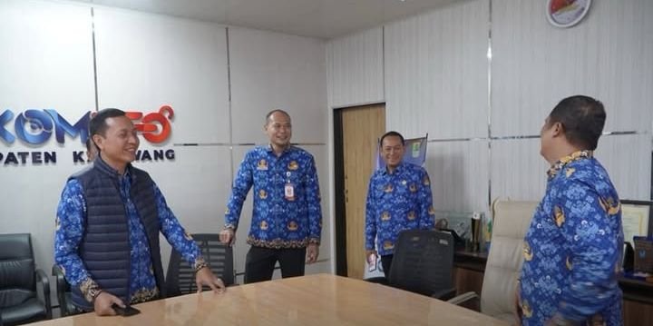WFH Bukan Libur, Pemkab Karawang Wajibkan Pegawai Tetap “On Call” dan Larang Mudik