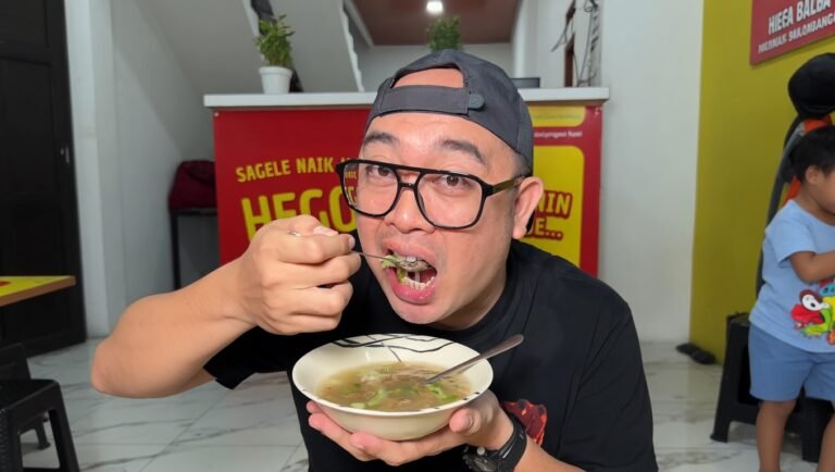 Sego Lele Karawang Jadi Sorotan Gorila Gembul, Miliki 17 Varian Menu dan Pelayanan Ramah