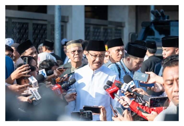 Usai Salat Iduladha di Istiqlal, Gus Ipul Ajak Masyarakat Utamakan Tabayun