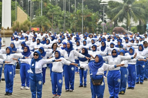 Budayakan Olahraga, Kemenpora Gelar Rabu Bugar Senam Terapi Lien Tien Kung