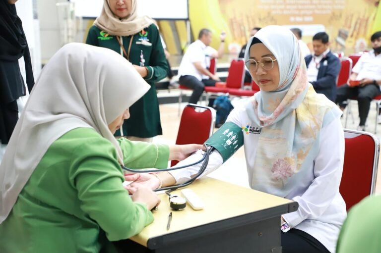 Donor Darah HUT Pupuk Kujang Hasilkan 241 Kantung, PMI Sebut Karawang “Lumbung Darah”