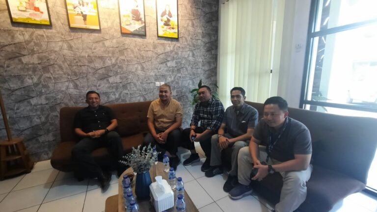 Bulog Karawang Klarifikasi Dugaan Hama Kutu Beras di Gudang Genesis