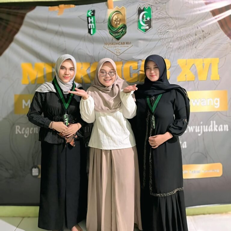 Resha Amelia Putri Terpilih sebagai Ketua Umum KOHATI HMI Cabang Karawang Periode 2026-2027