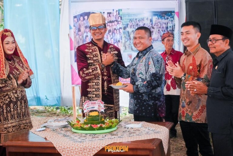 Menapaki 60 Tahun Trans-AD II Desa Hanura: Warisan Perjuangan yang Terus Hidup