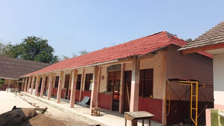 Upah Pekerja Proyek SDN Tamanmekar III Disorot, Mandor Buka Suara soal Sistem Borongan dan Kasbon